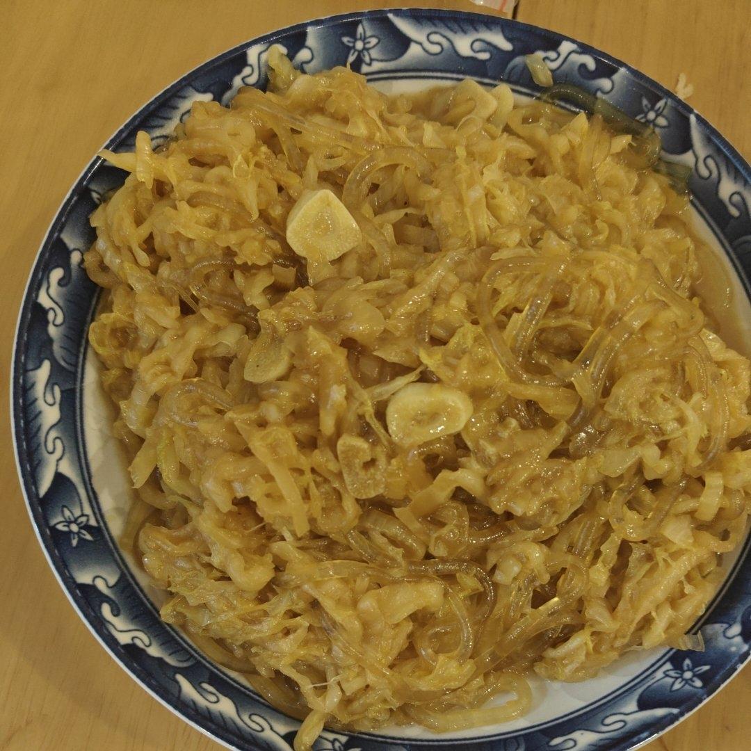 酸菜炒粉
