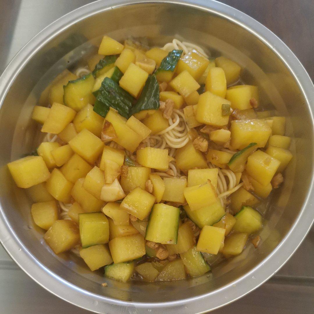 土豆卤