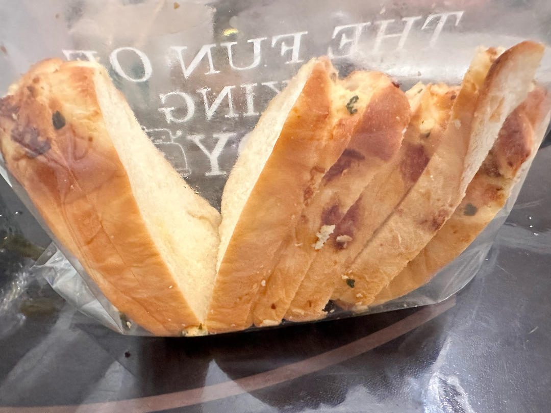巨好吃的蒜香土豆泥吐司