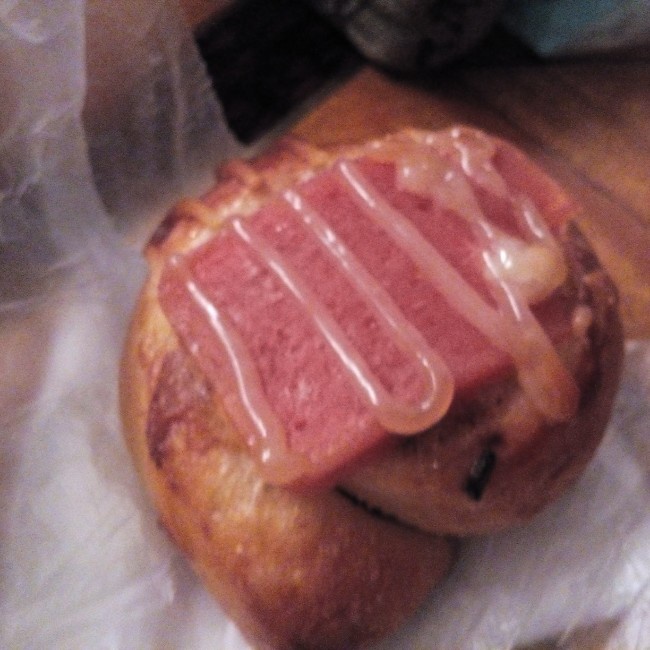 肉松火腿面包