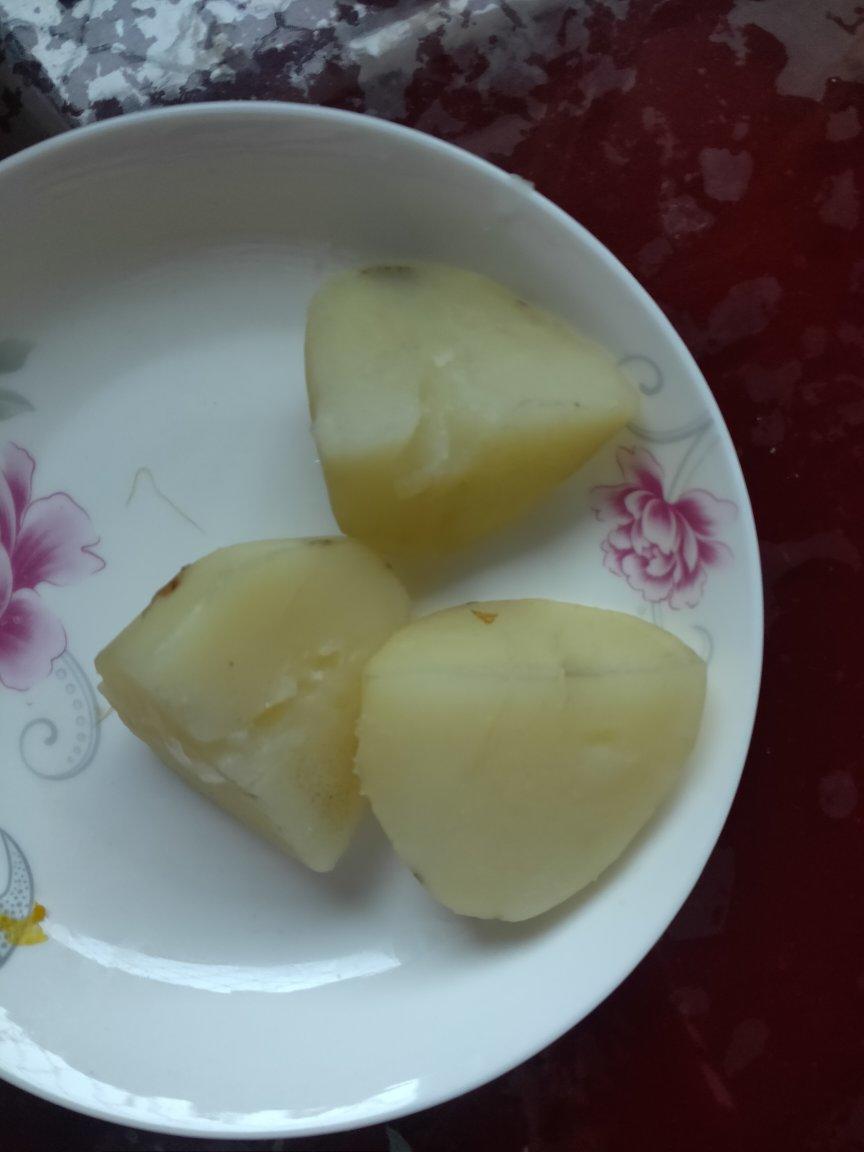 煮土豆——论土豆的朴素吃法