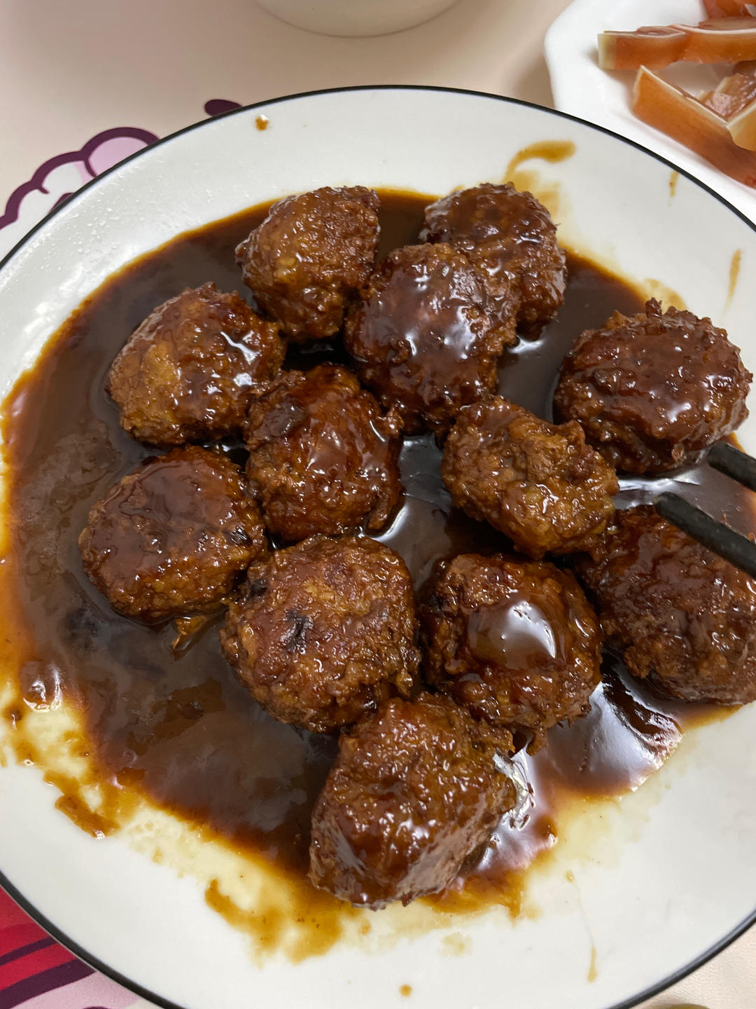 红烧肉丸