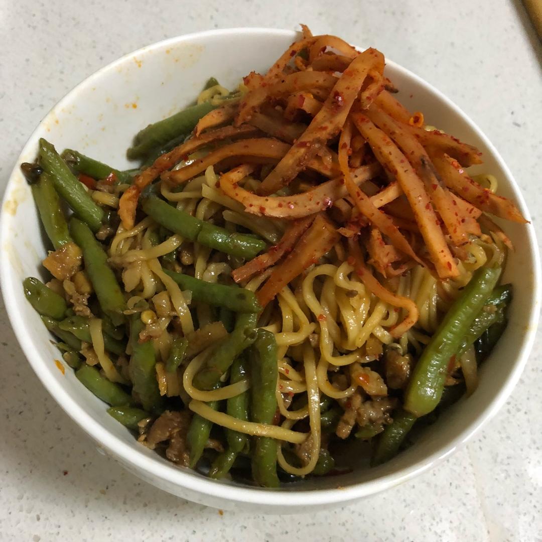 芸豆焖面（附万能的腌肉不老的办法）