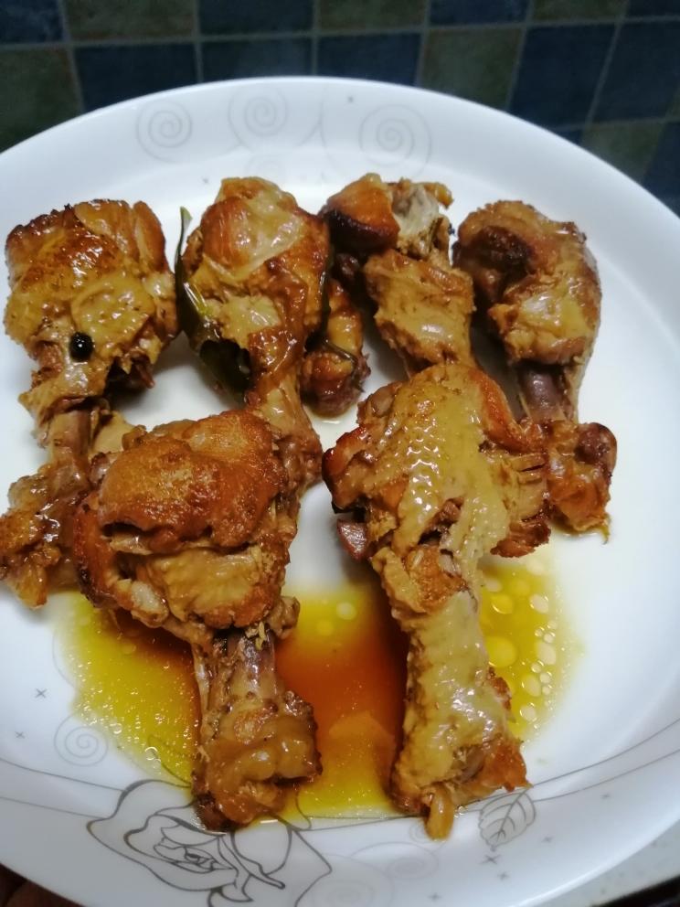 香卤鸡翅根（汤不浪费做好吃的卤蛋噢）的做法