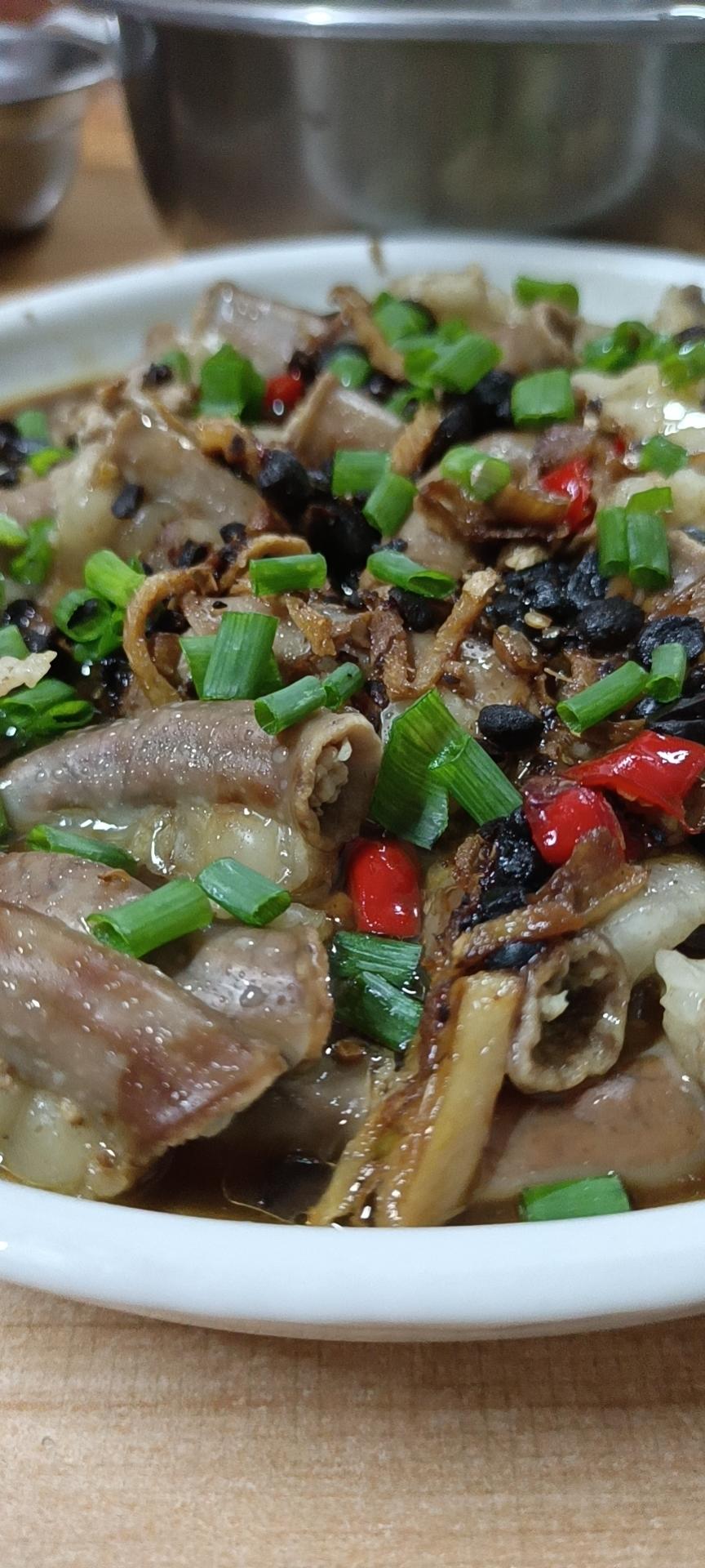 豉汁蒸粉肠