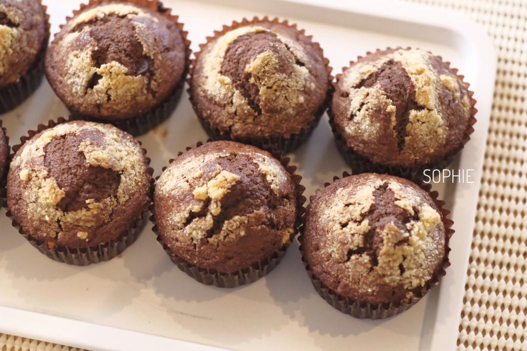 超松软日式巧克力纸杯蛋糕