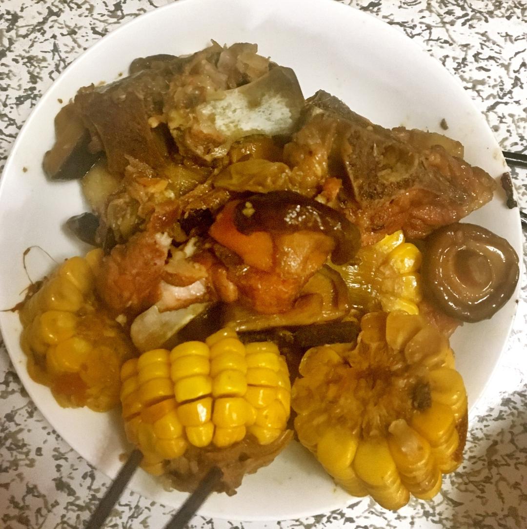 胡萝卜土豆炖排骨