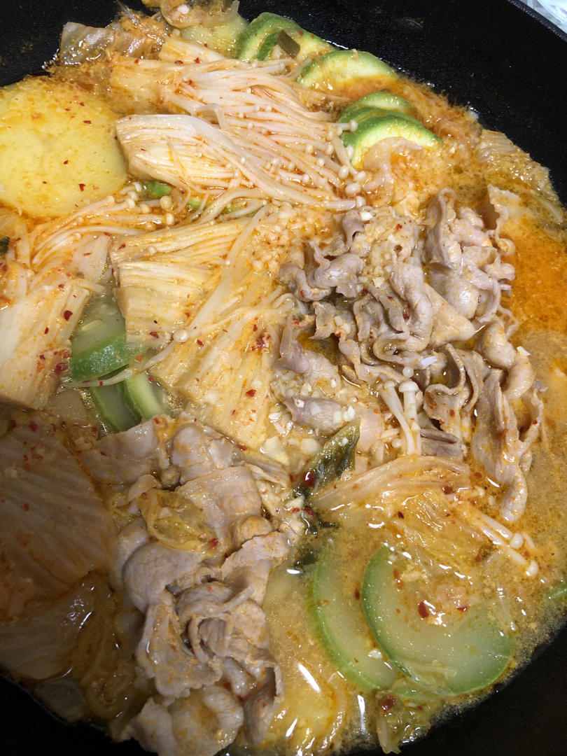 一次能泡一锅米饭的辣白菜汤