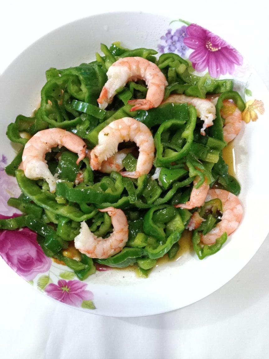 虾仁炒鸡蛋青椒