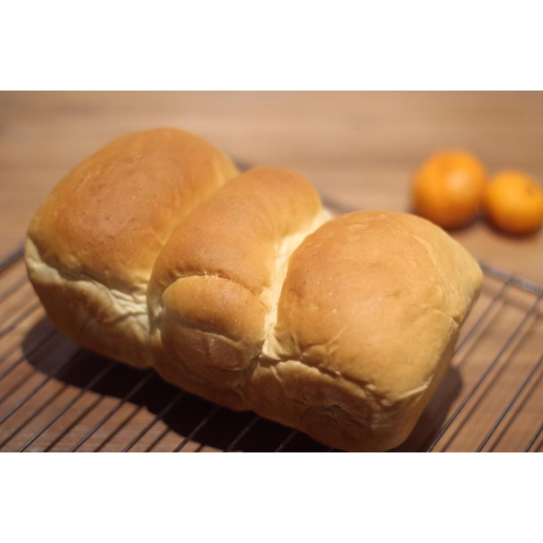 牛奶吐司（附详细步骤图）