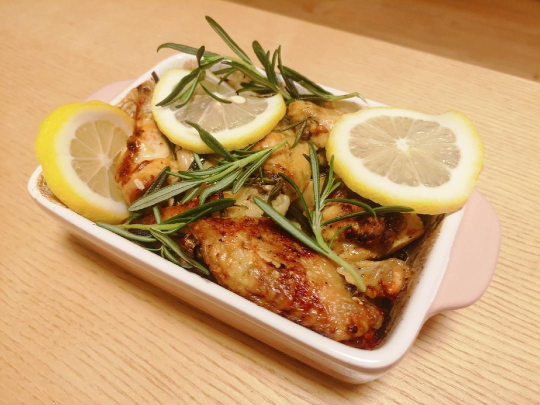 超详细 入味马杀鸡迷迭香烤鸡腿（翅）宴客必备