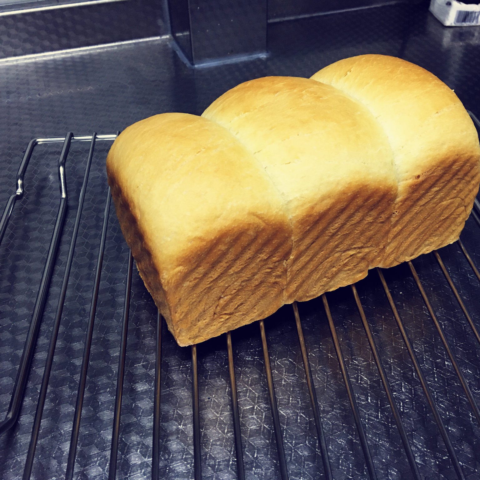 牛奶吐司（附详细步骤图）