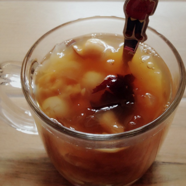 红枣银耳莲子羹