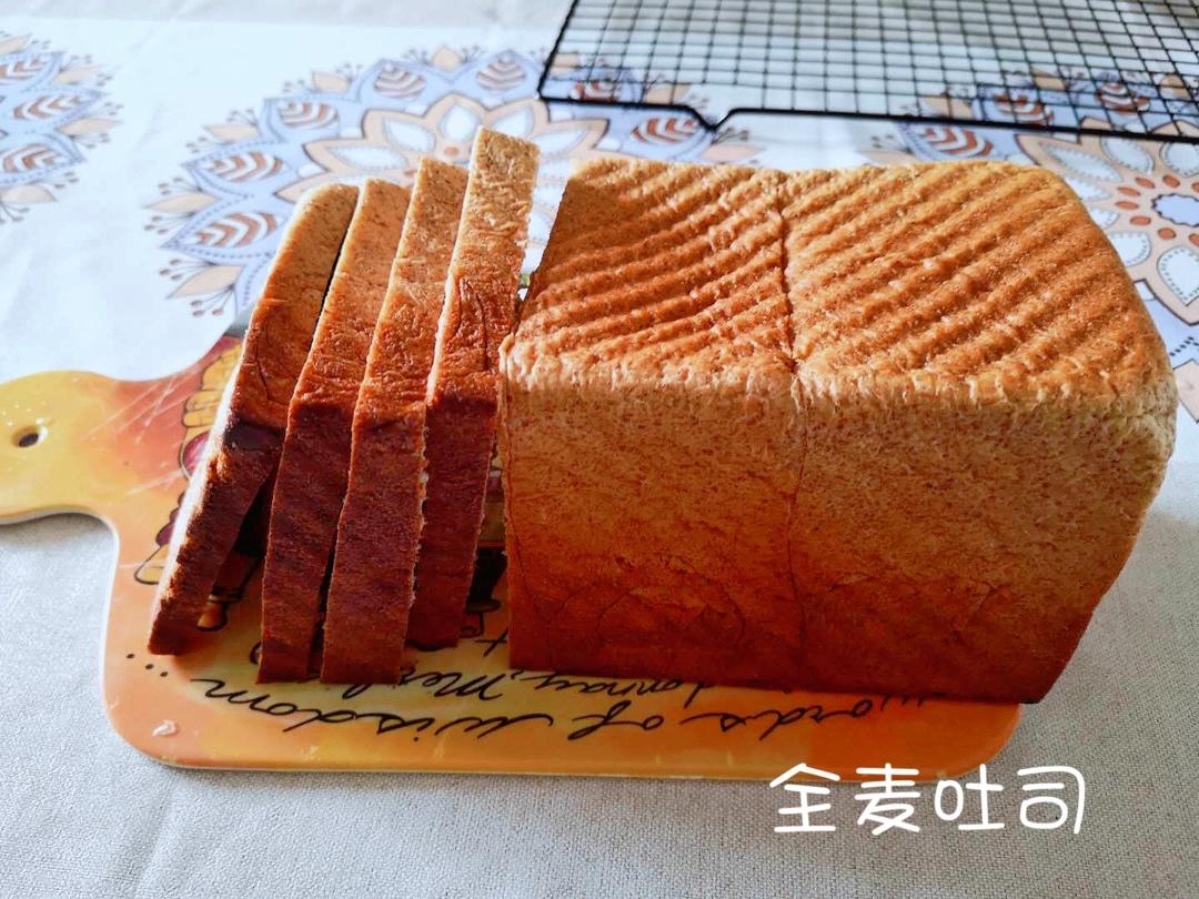 全家都爱吃的健康全麦吐司，新手也能做