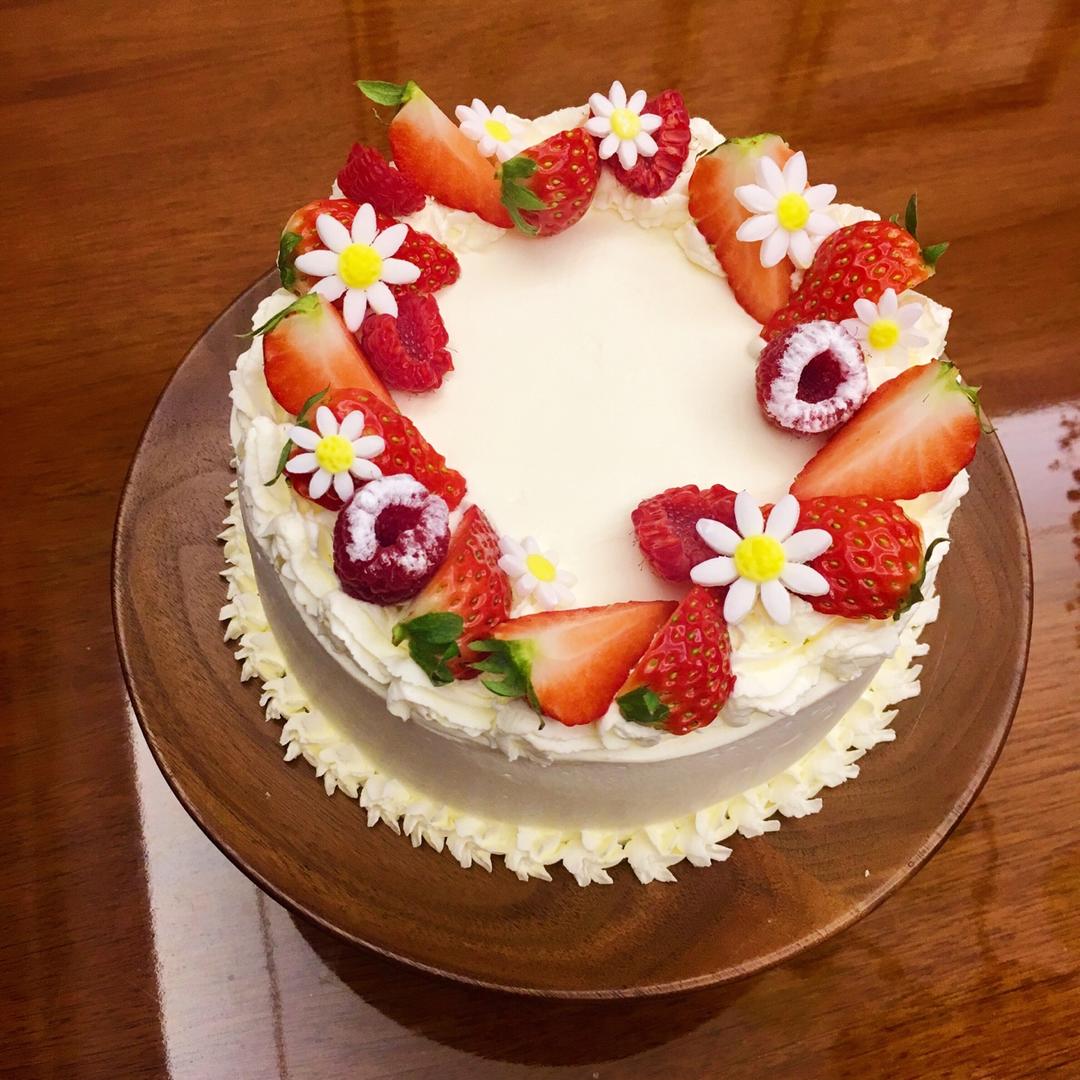 柴白焦花做的tinrry草莓奶油蛋糕8寸配方