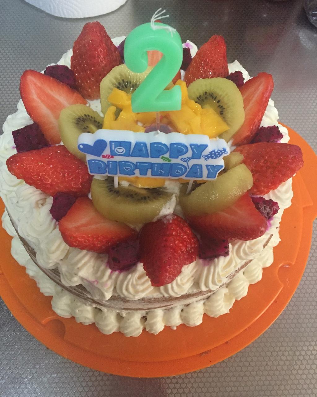 8寸生日祼蛋糕（君之戚风版