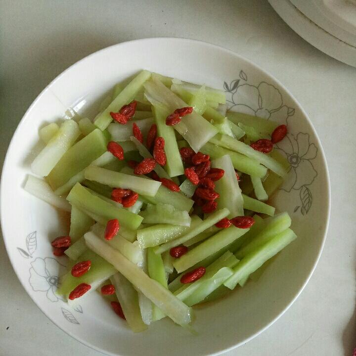 天天向上_燕子做的凉拌芥蓝