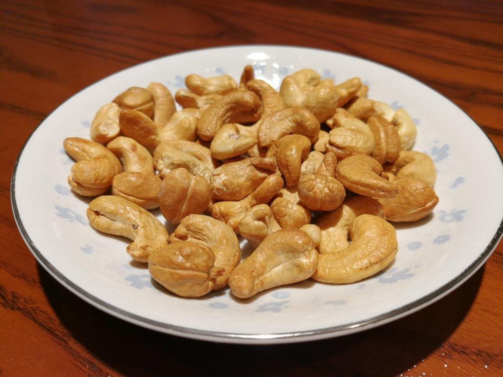 烤腰果
空气炸锅版和烤箱版