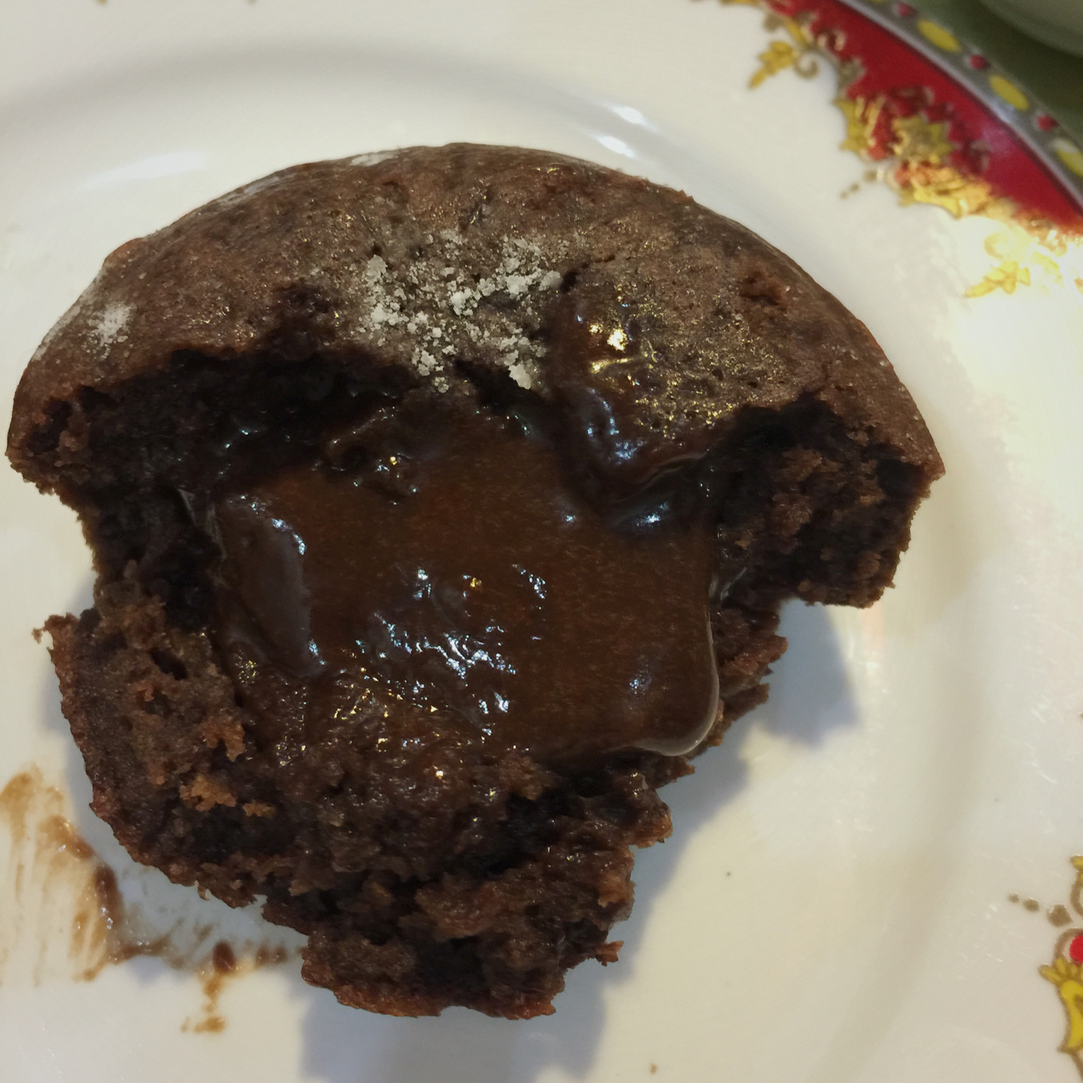 巧克力熔岩蛋糕(全图文超简单)