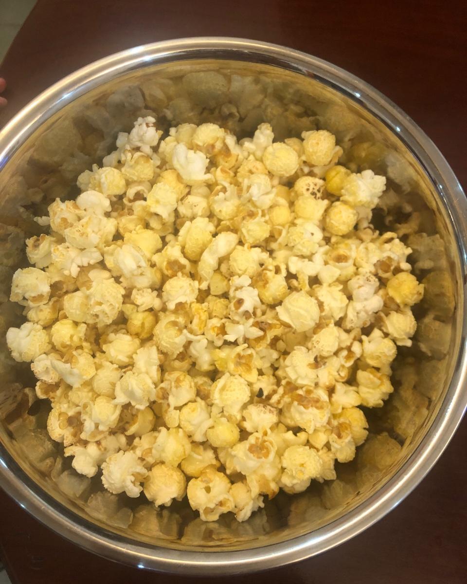 爆米花来了！！！超级简单易上手的焦糖/巧克力爆米花