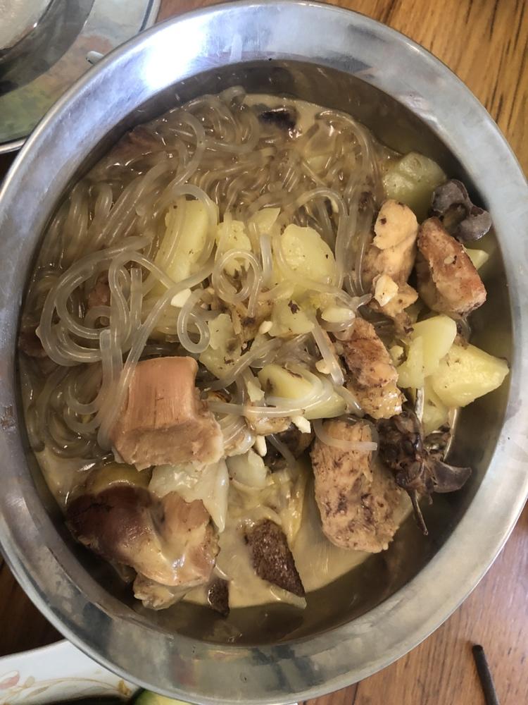 小鸡炖土豆粉条