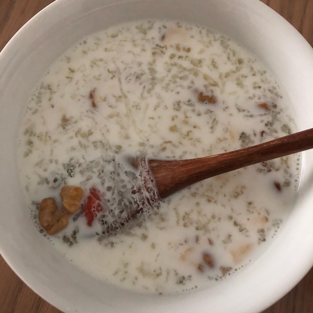 桃胶🌸雪燕❄️牛奶🥛饮