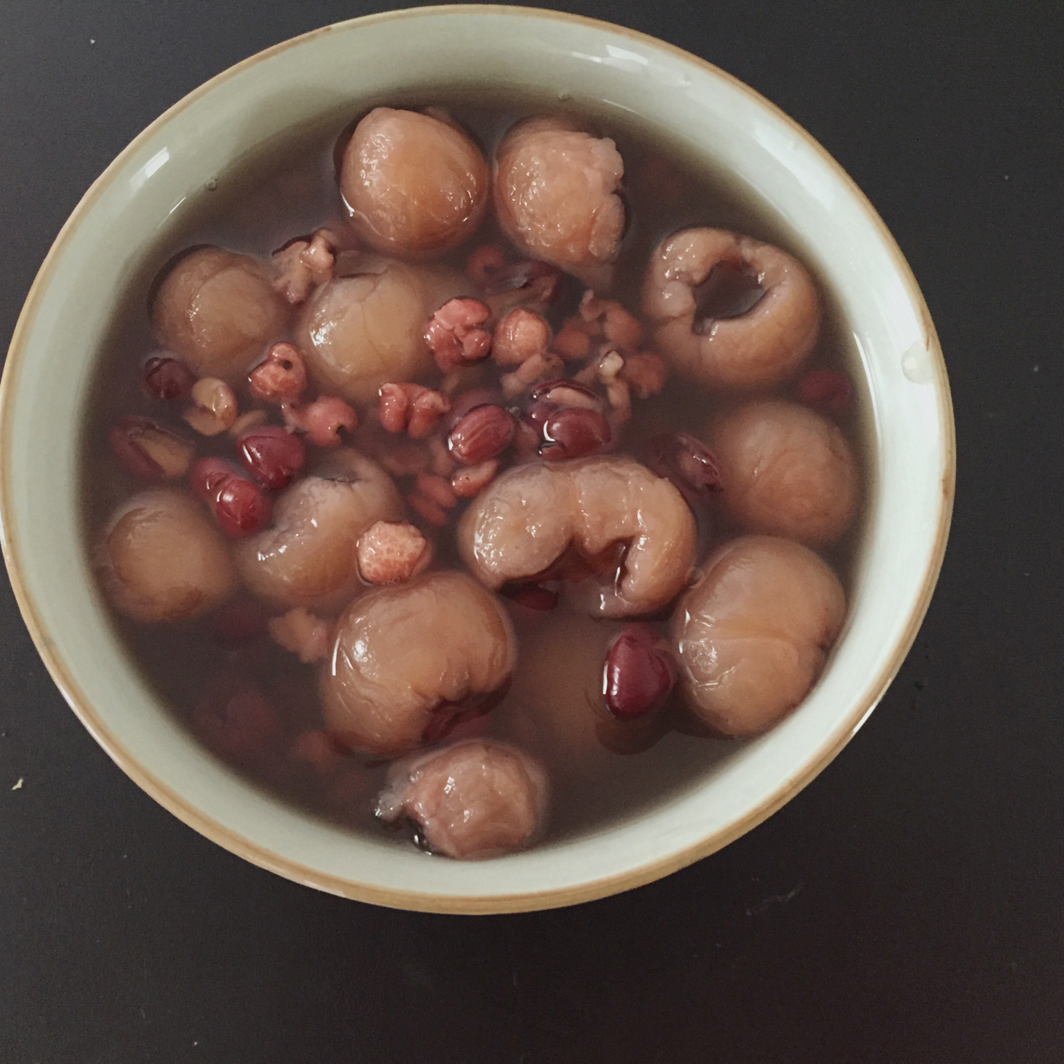 红豆薏米粥 (Red Bean and Pearl Barley Congee)