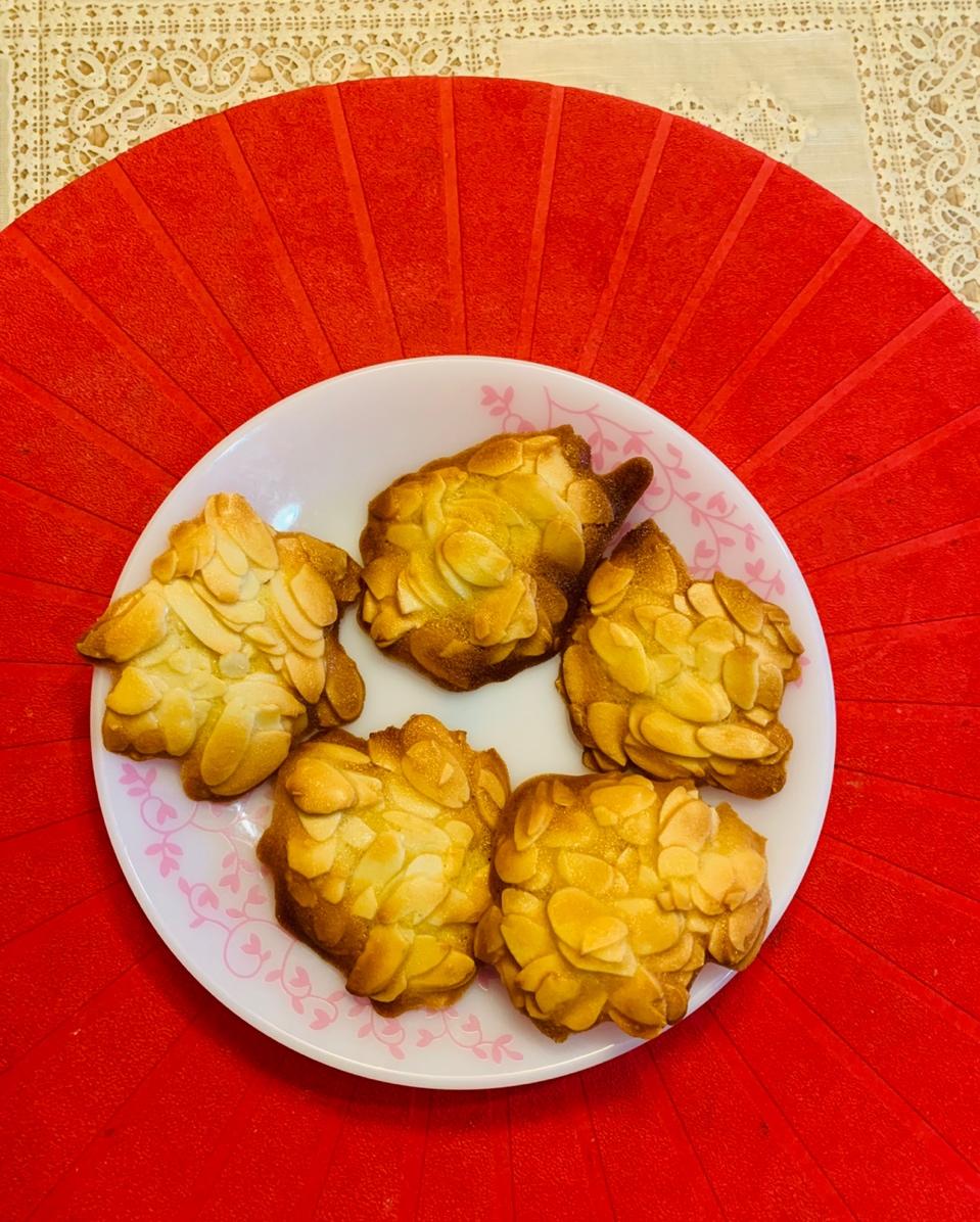 杏仁瓦片
