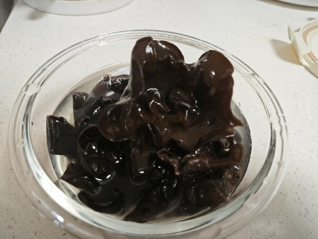 如何3分钟快速泡发黑木耳