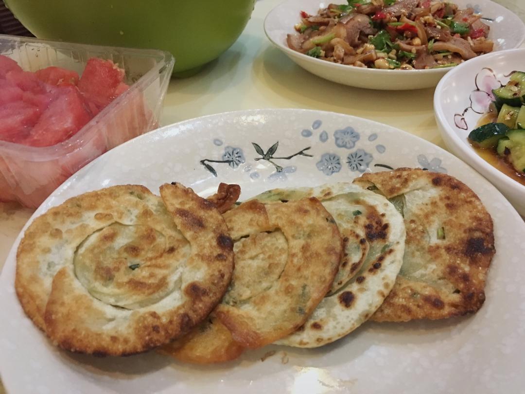 饺子皮葱油饼