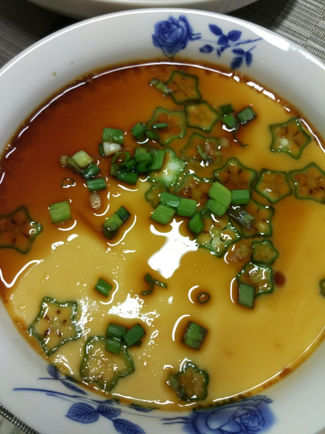 颜值控-做一朵开在碗里的花秋葵蒸水蛋