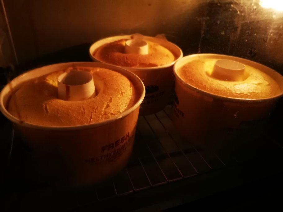 经典戚风——拜拜蛋糕（中空、圆模均可）