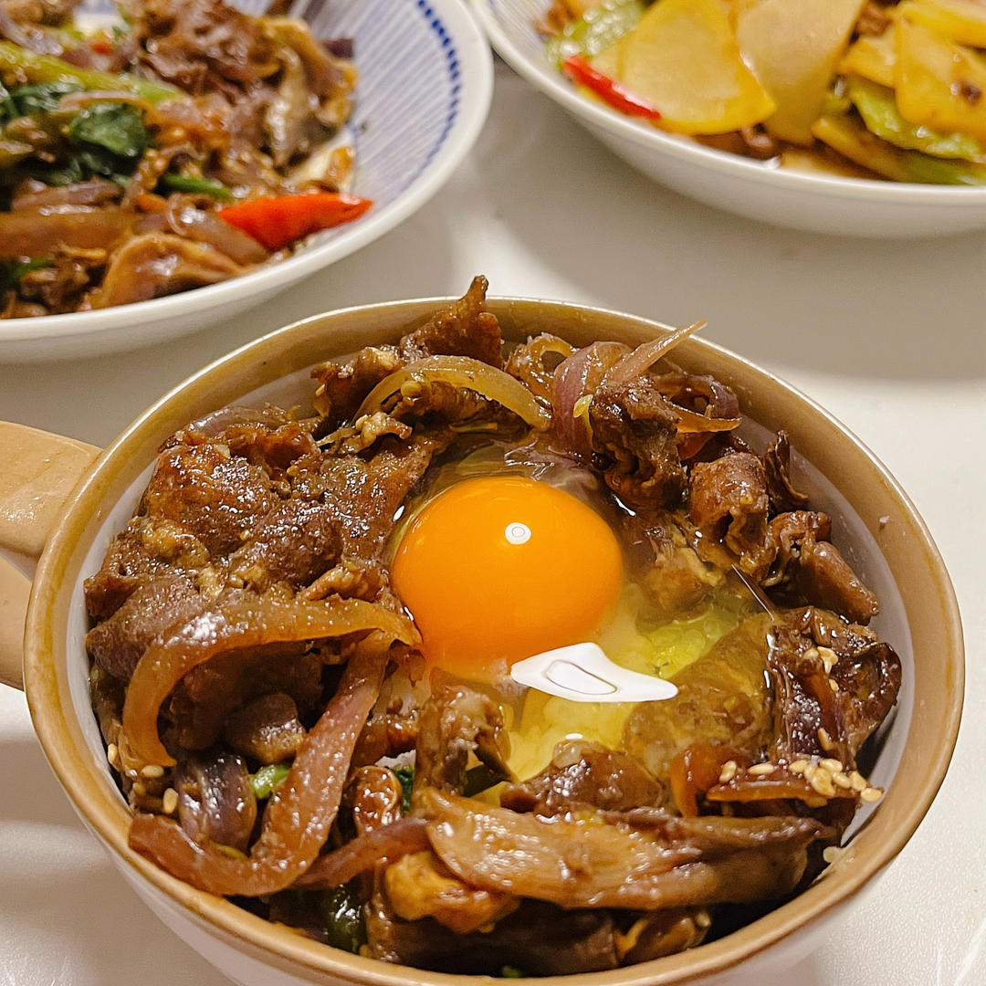 孜然牛肉炒洋葱（无需腌制的快手菜）