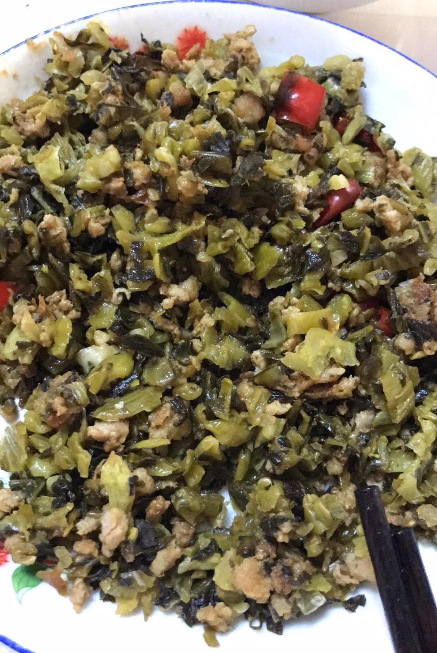 saturn小蘑菇做的小炒酸菜