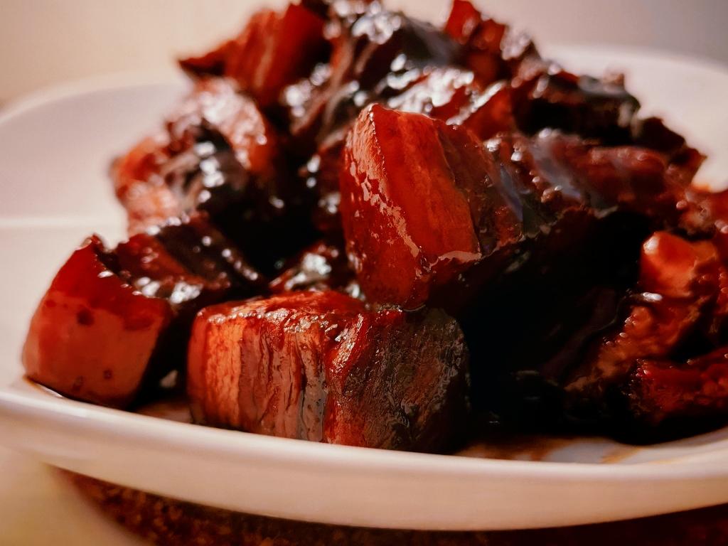 不焯水不放油的家常红烧肉