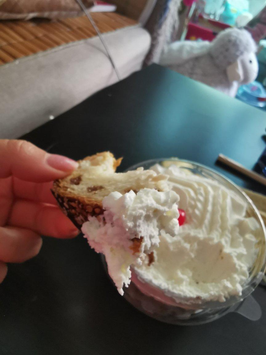 用烤箱自己做面包--手工牛奶吐司面包