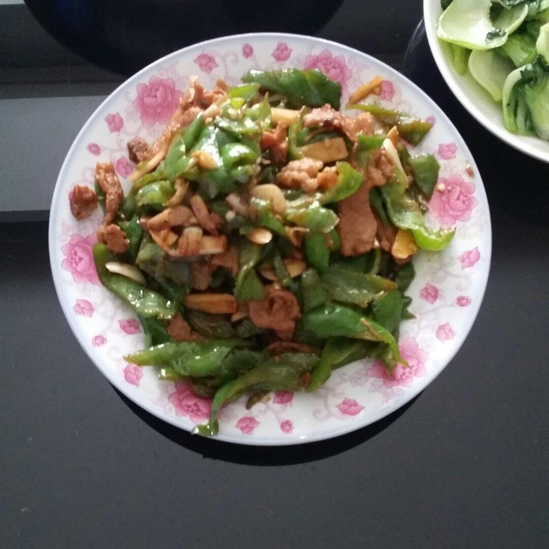 农家小炒肉【记忆中勾魂的油汤】