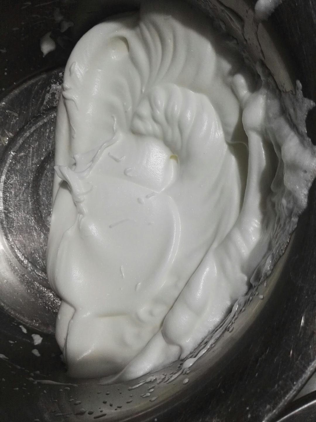 烤箱做蛋糕（戚风蛋糕的做法）