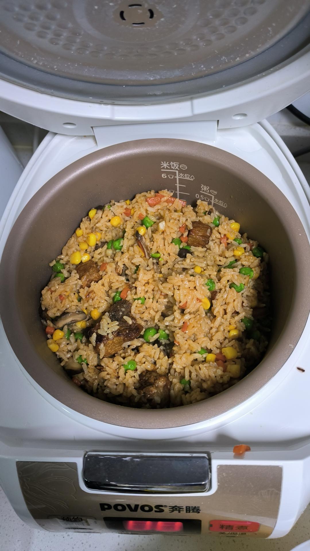 电饭锅版排骨饭
