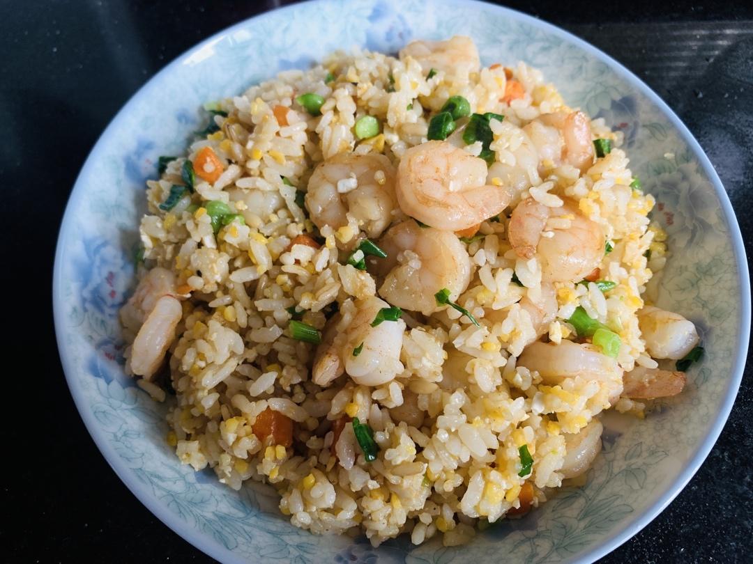 金沙炒饭（咸蛋黄炒饭）