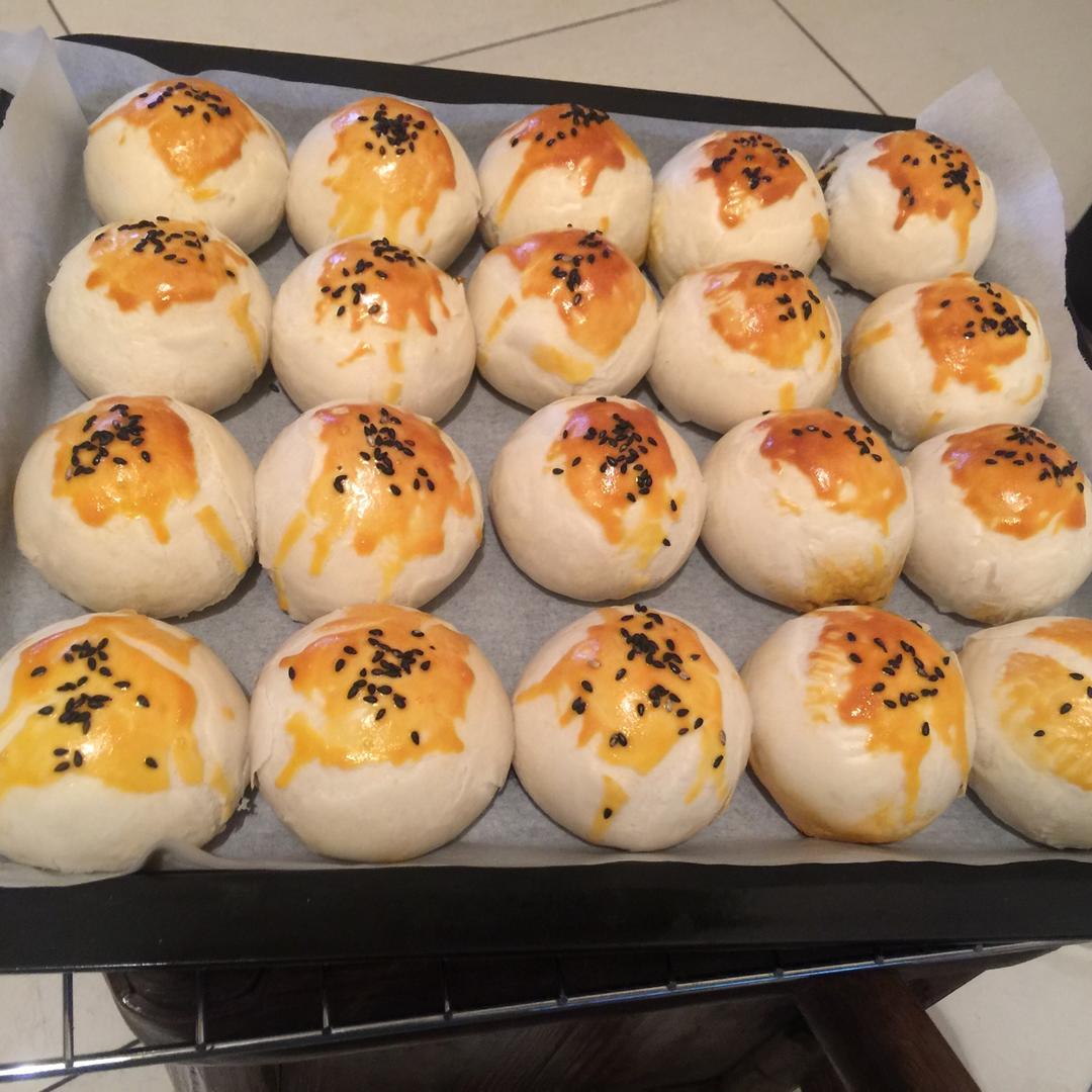 酥皮鲜肉  酥皮蛋黄  酥酥想做多少就多少