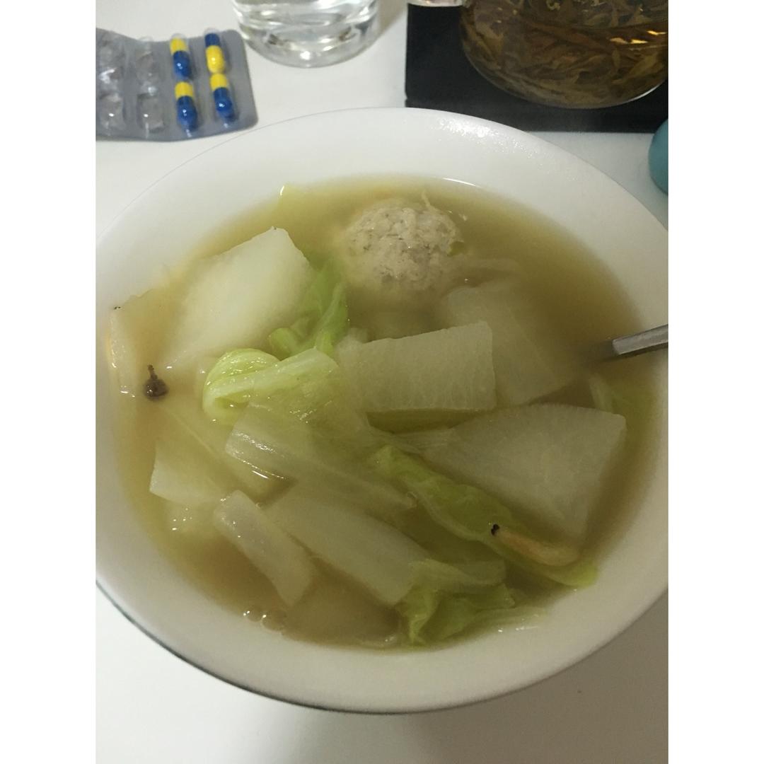 白萝卜丸子汤