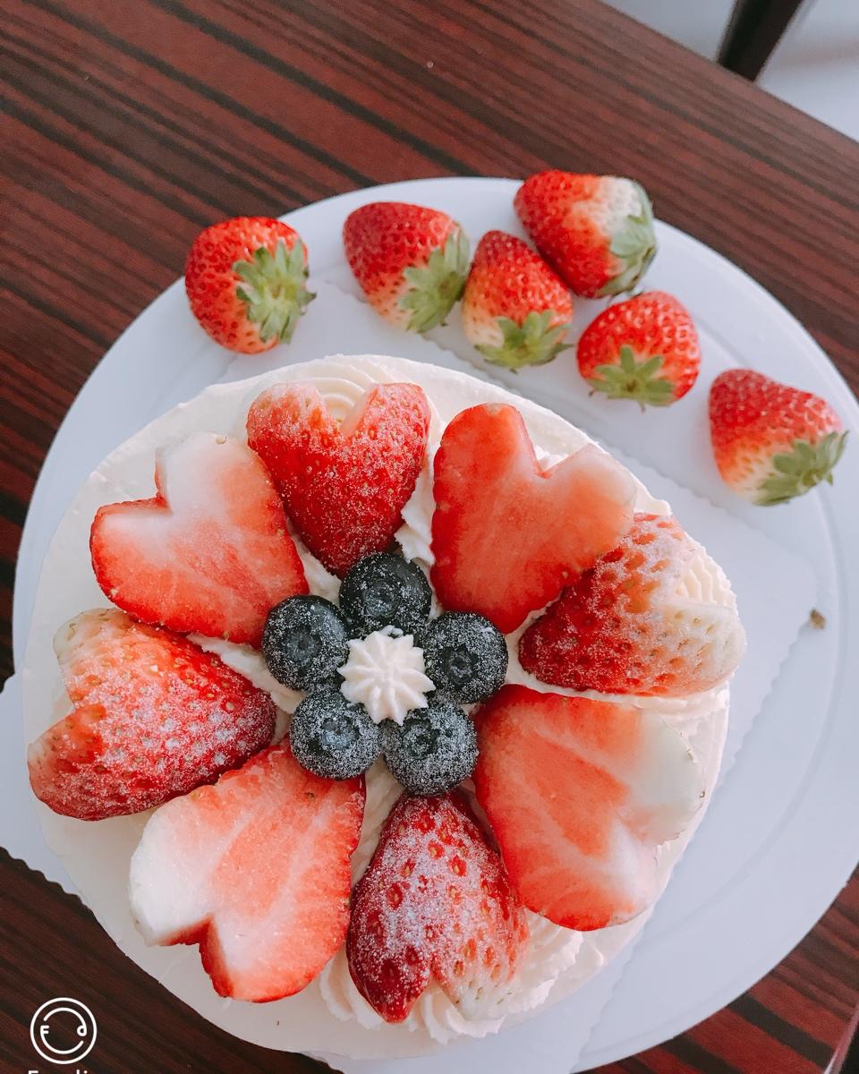 《Tinrry+》草莓奶油蛋糕（8寸配方）