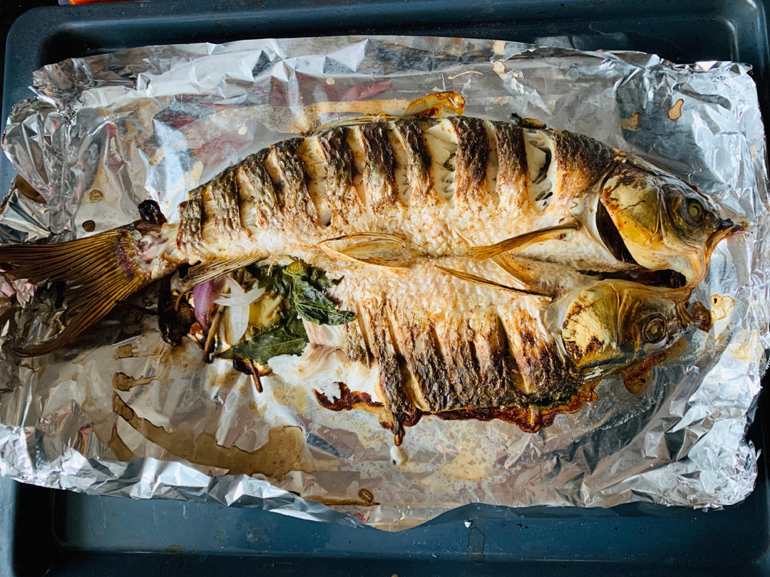 重庆烤鱼(烤箱版)爆好吃，爆简单