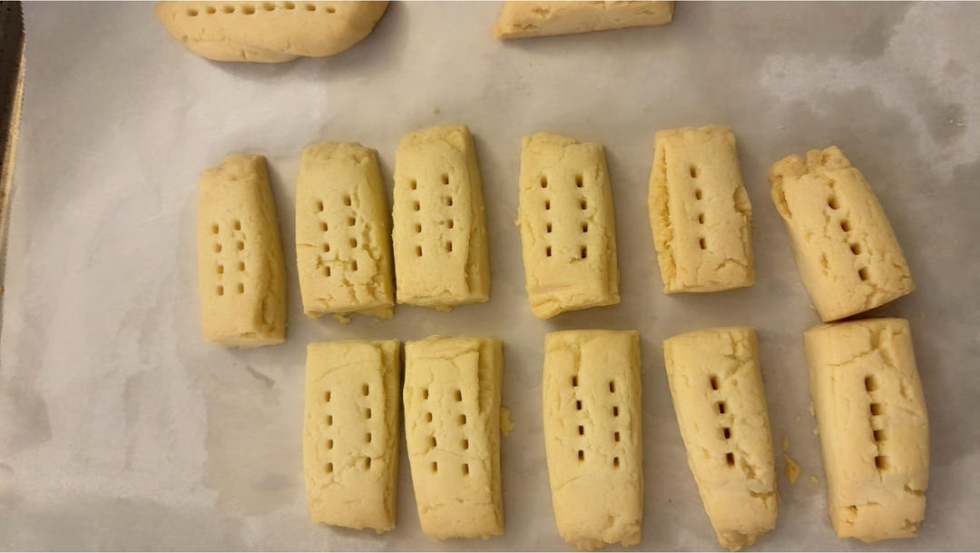 🪷TOP 英伦风味厚切黄油酥饼干「小烤箱」