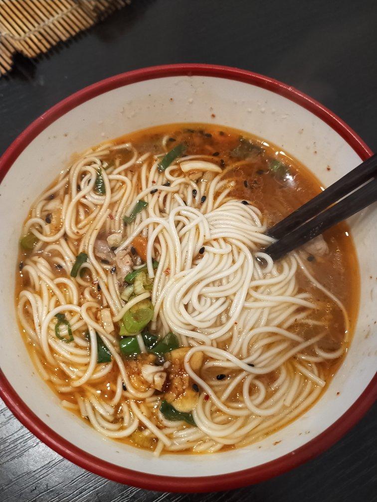 重庆小面超简单版本～好吃到丧心病狂
