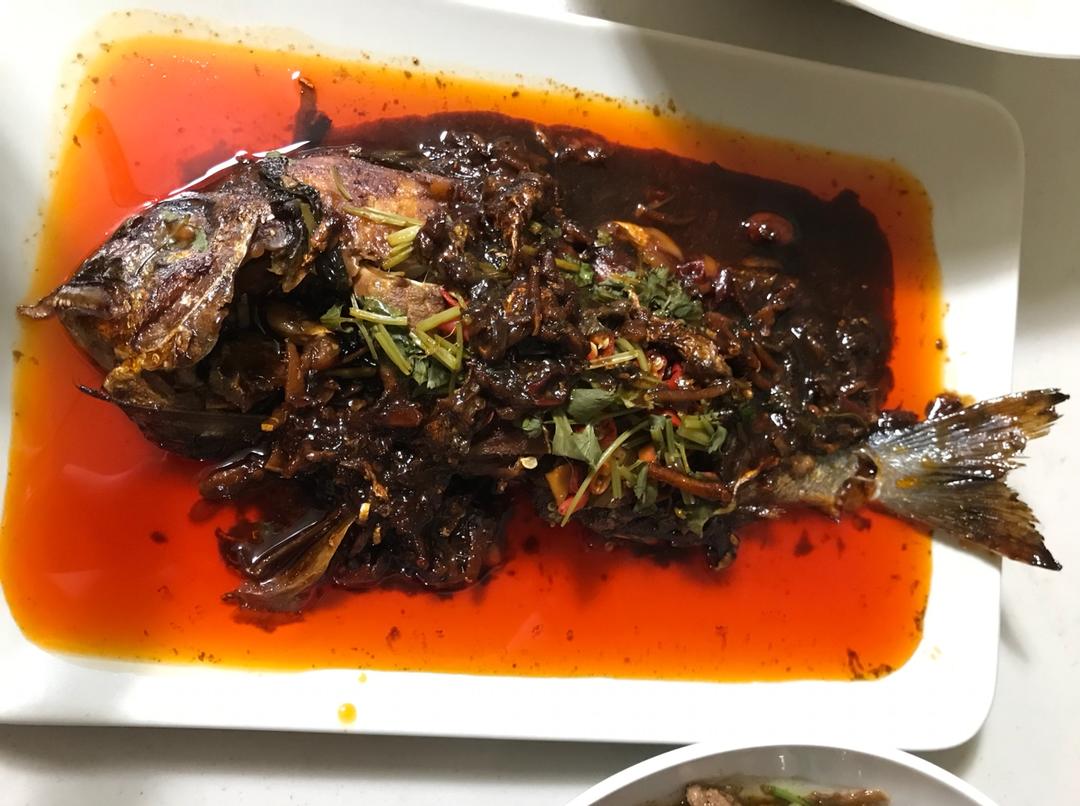 百吃不厌干掉舌头的红烧鲷鱼