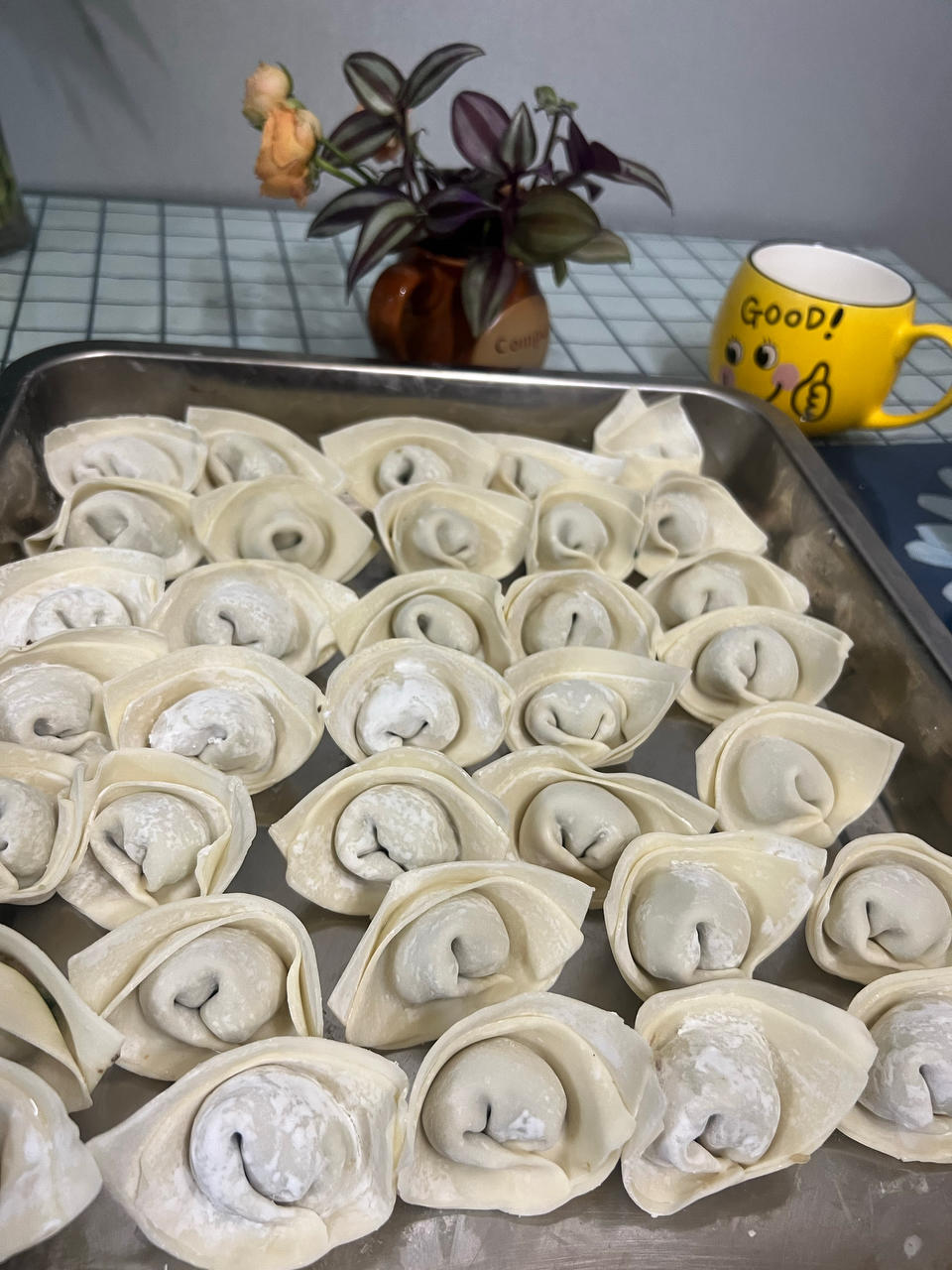香菇青菜猪肉馅大馄饨