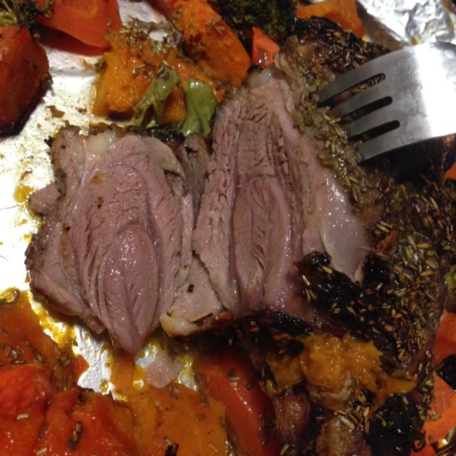 孜然蒜香烤羊腿