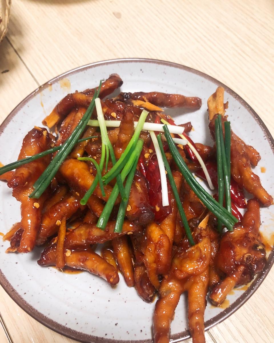 香辣烧鸡爪